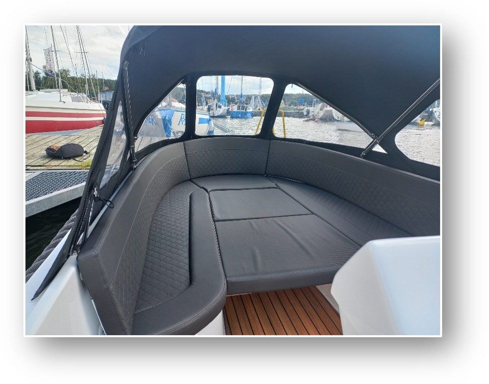 Commodore 570 Tender — foto 6